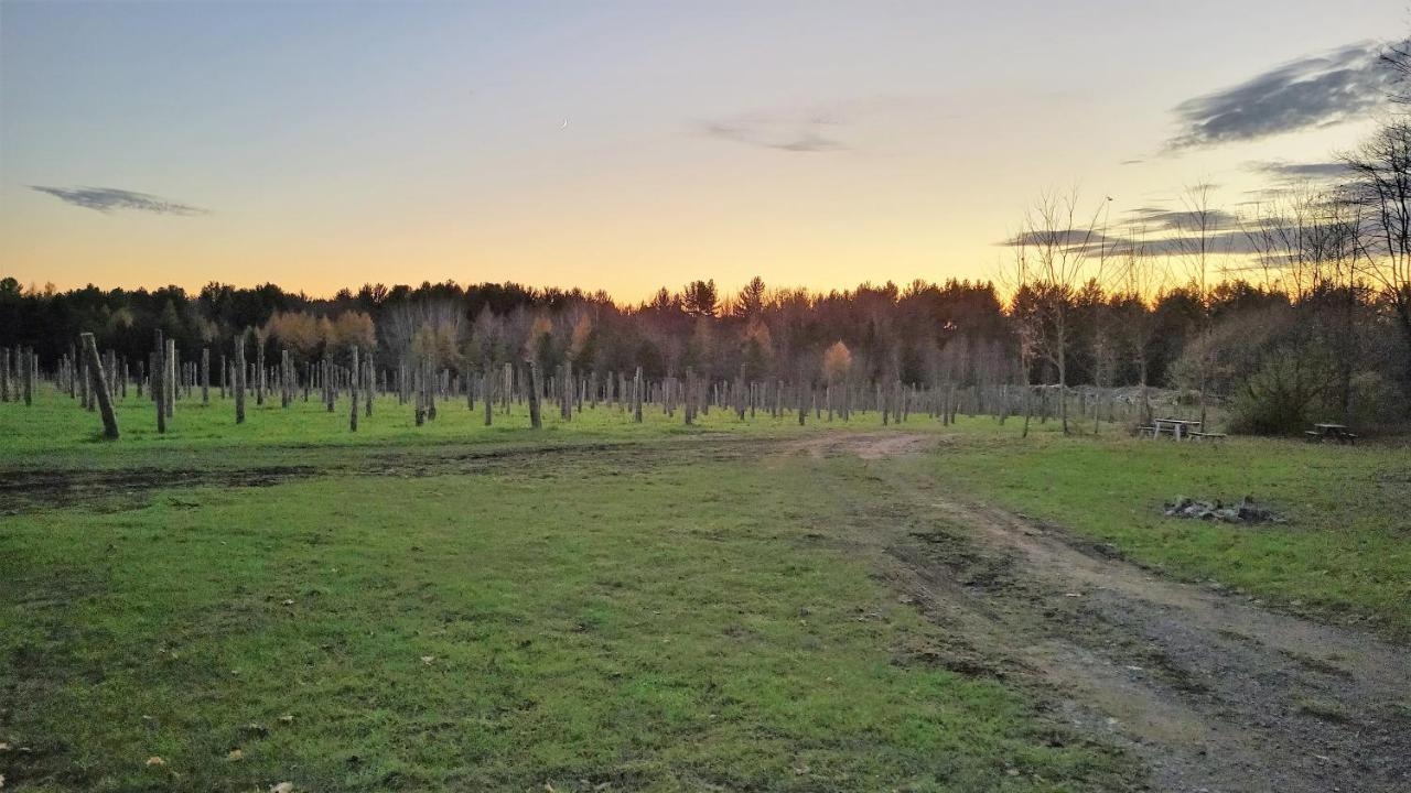 Auberge Du Vignoble Bromont Bagian luar foto
