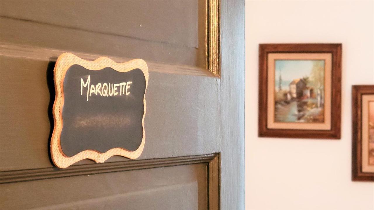Auberge Du Vignoble Bromont Bagian luar foto